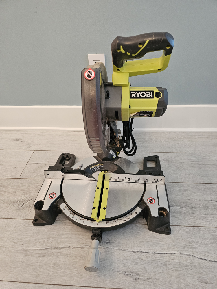Ryobi 10 inch mitre saw - photo 2