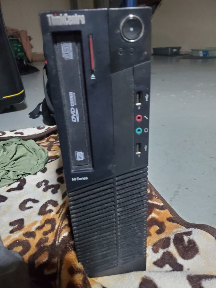 Lenovo ThinkCentre M70z Desktop Computer - photo 4