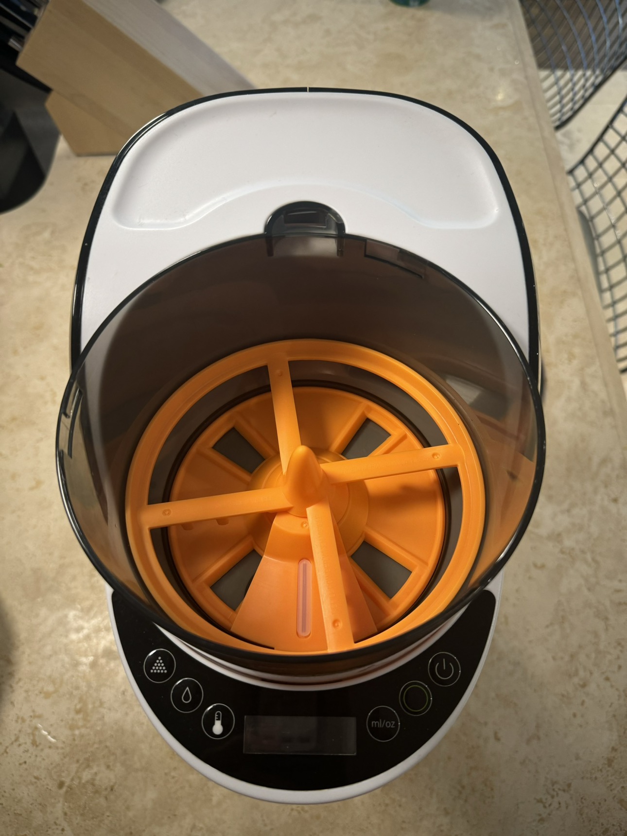 Baby Brezza Formula Dispenser - photo 3