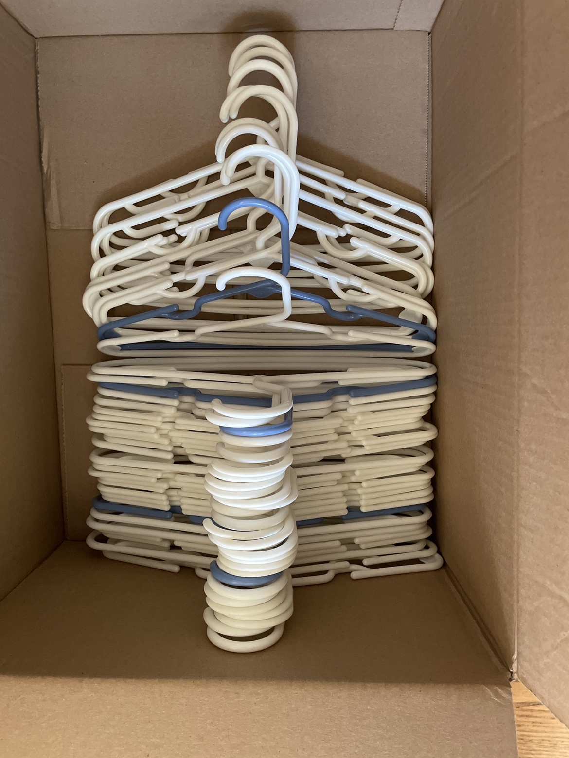 Free Childrens Clothes Hangers #freecycle