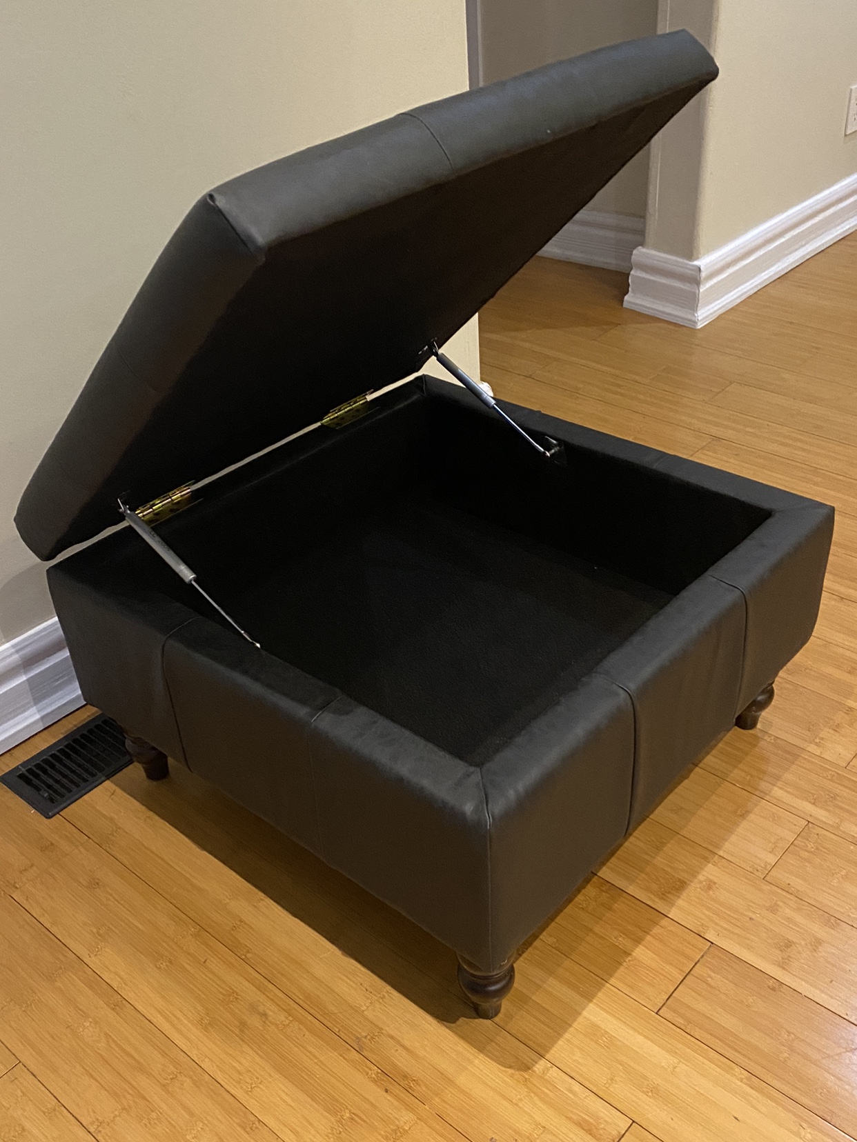 Leather Square Storage Ottoman for Living Room, Black image indicator(5)