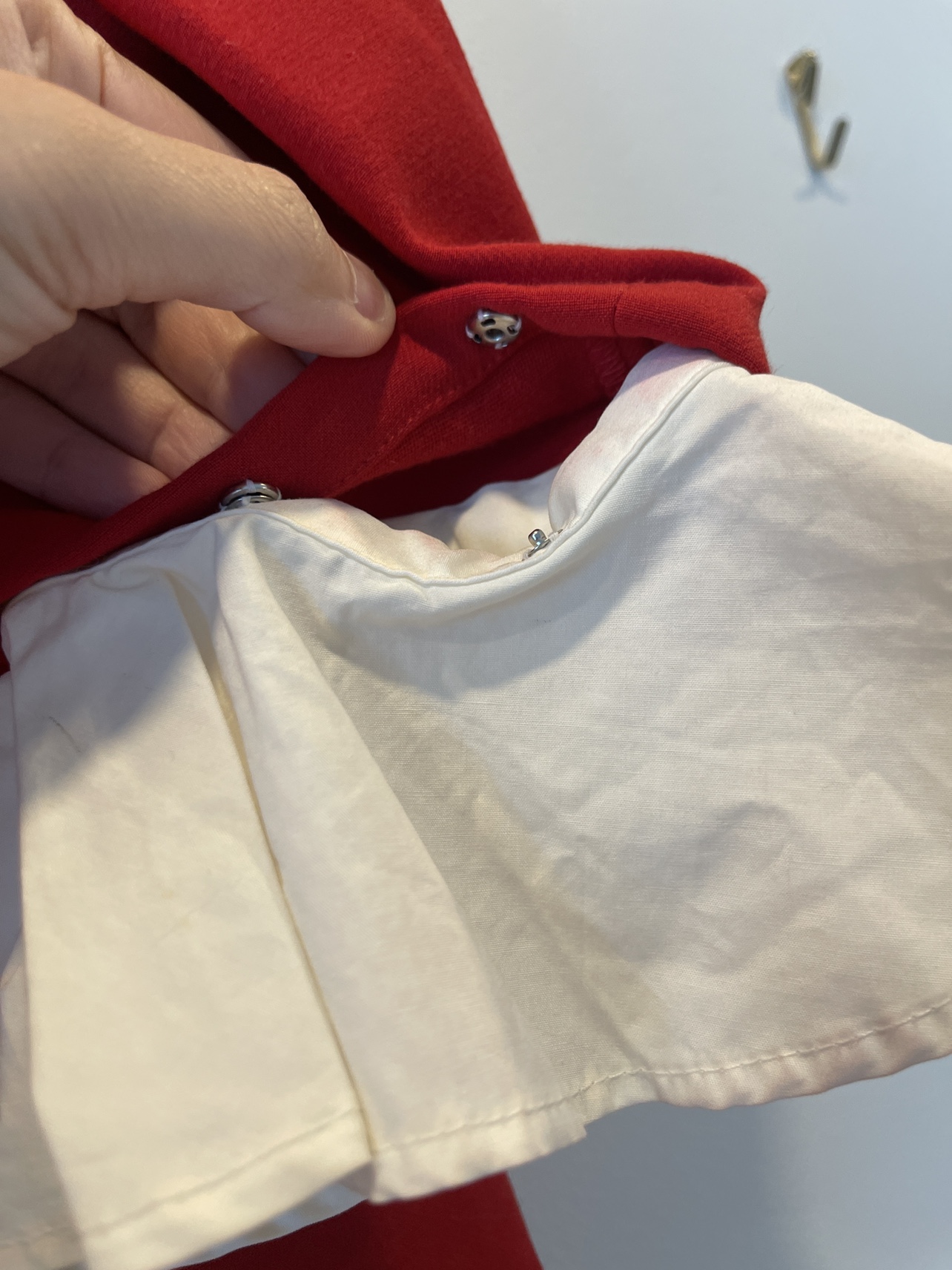 Japan Brand Red Dress with White Sleeves image indicator(4)