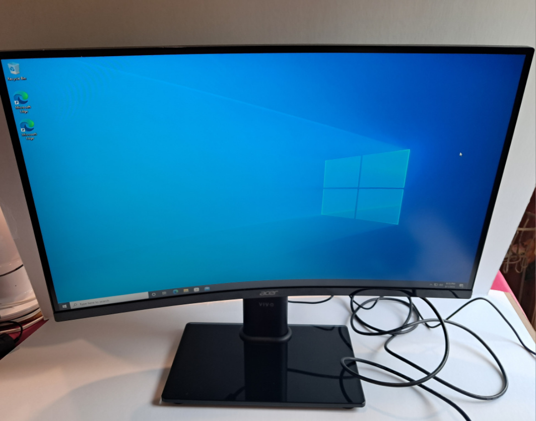 Acer 27" curved monitor Model ed270r thumbnail