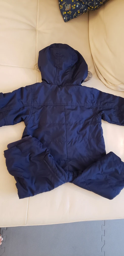 Gap baby winter coat 12-18 month old image indicator(3)