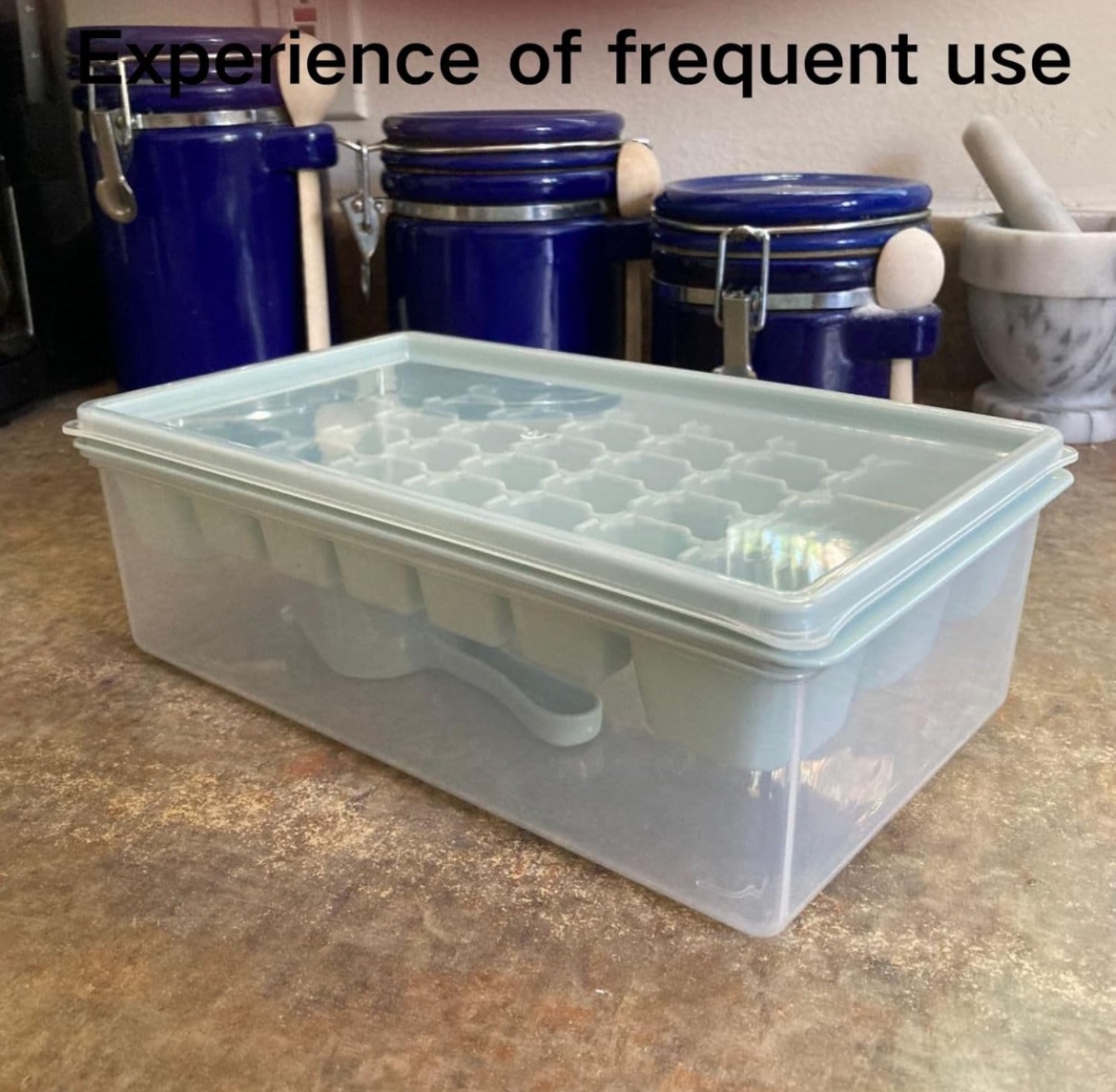Ice Cube Tray with Lid and Bin & Scoop image indicator(3)