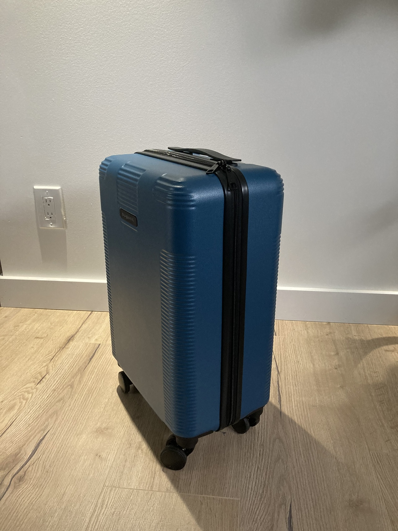 Bugatti Carry-on Suitcase - photo 2