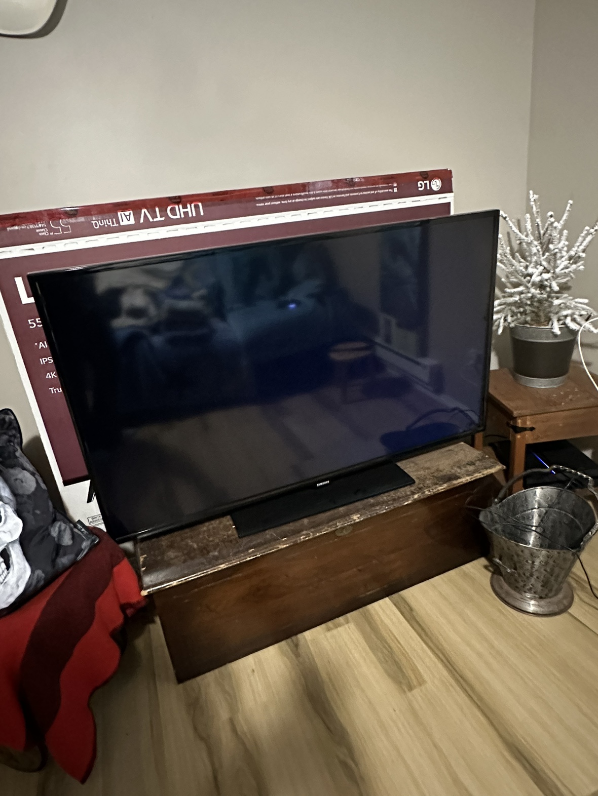 55” Samsung TV - photo 2