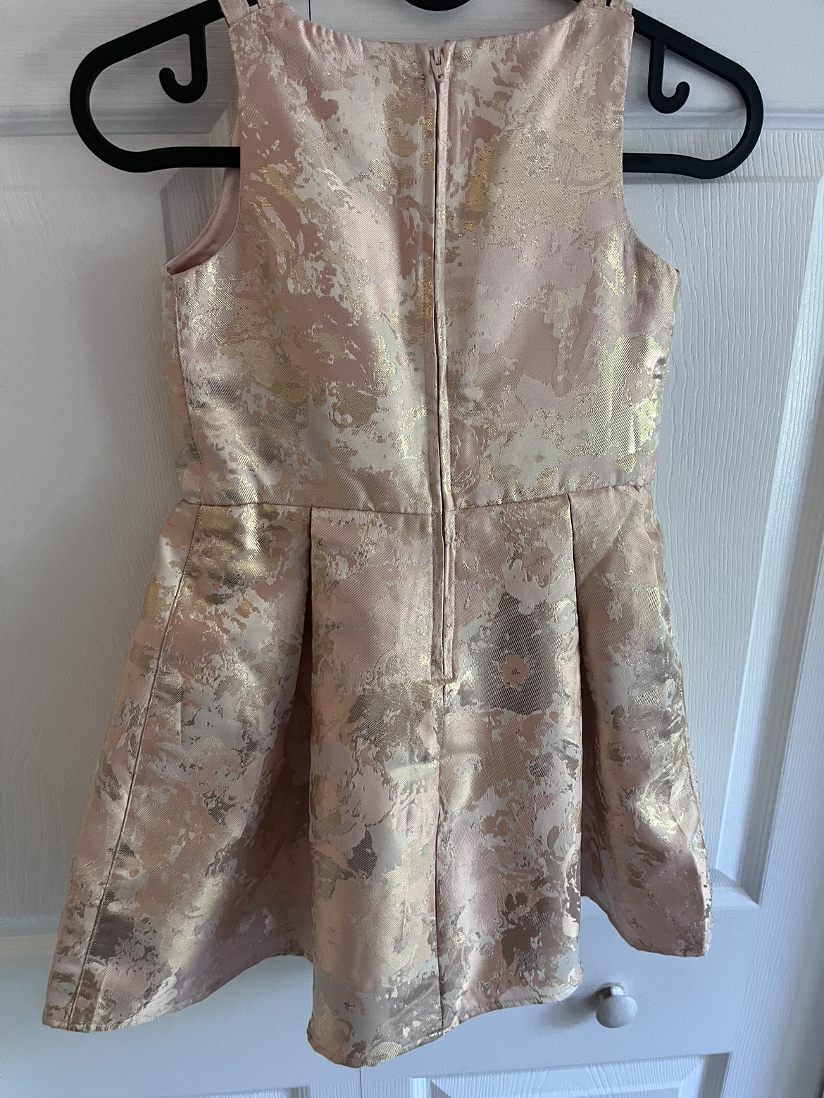 Pink and Gold Dress. Kids size 6 image indicator(2)
