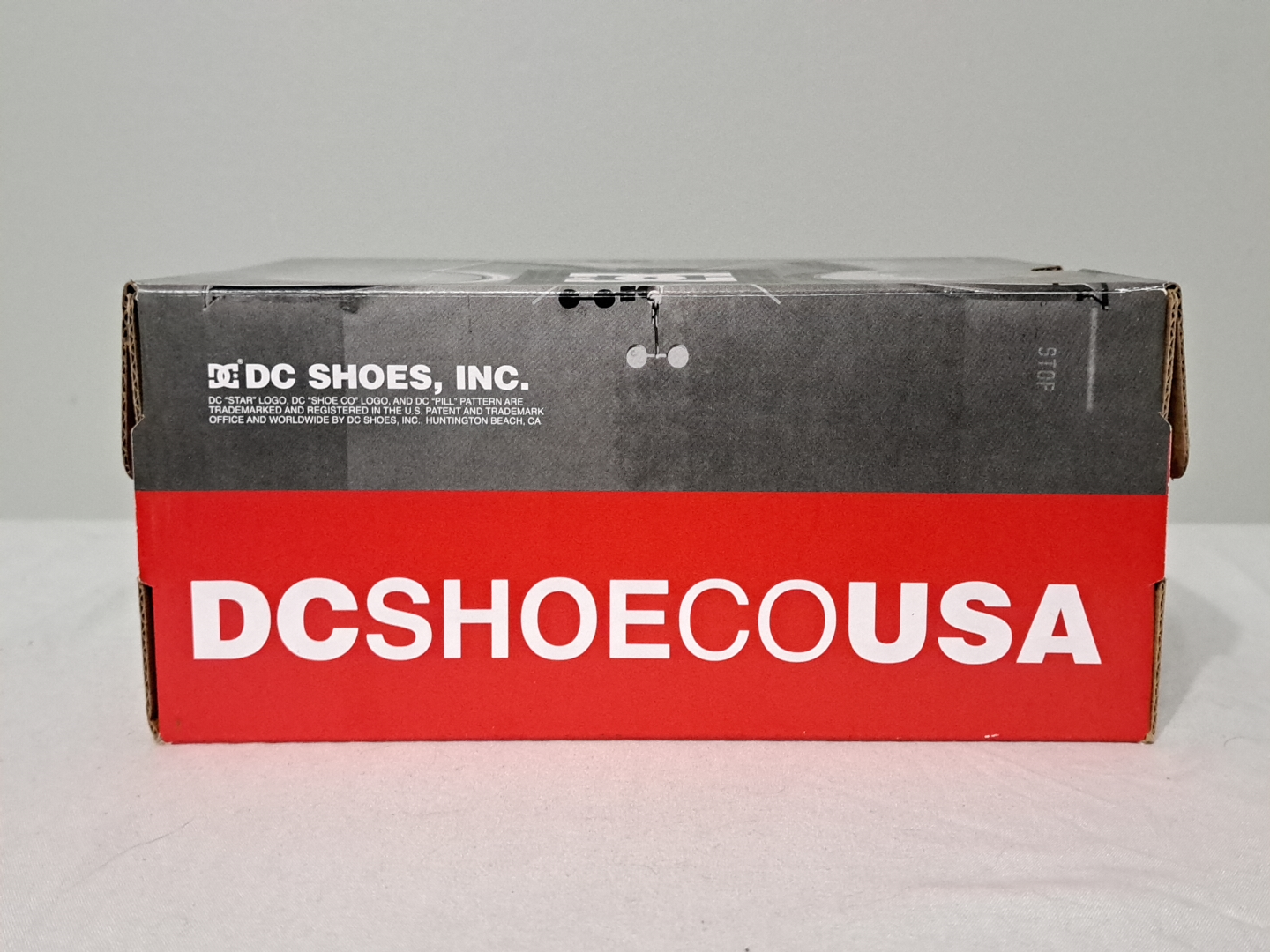 DC Shoes - Girl's Black & Pink DC Sneakers Sz11 Toddler image indicator(4)