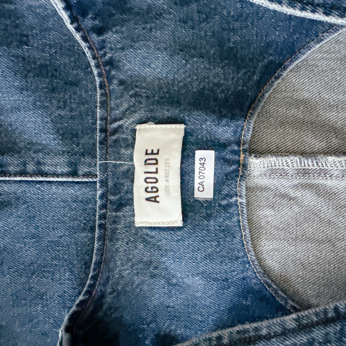 Agolde Denim Vest New with tags! Size XL Aritzia image indicator(4)
