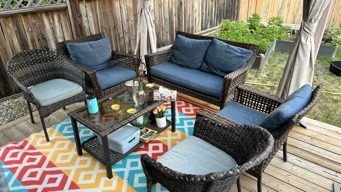 Patio Set and Swing - photo 2