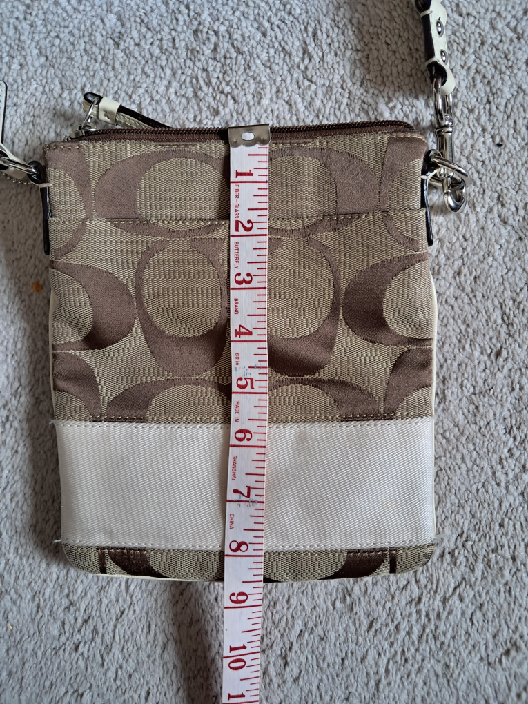 Coach Crossbody Bag image indicator(6)