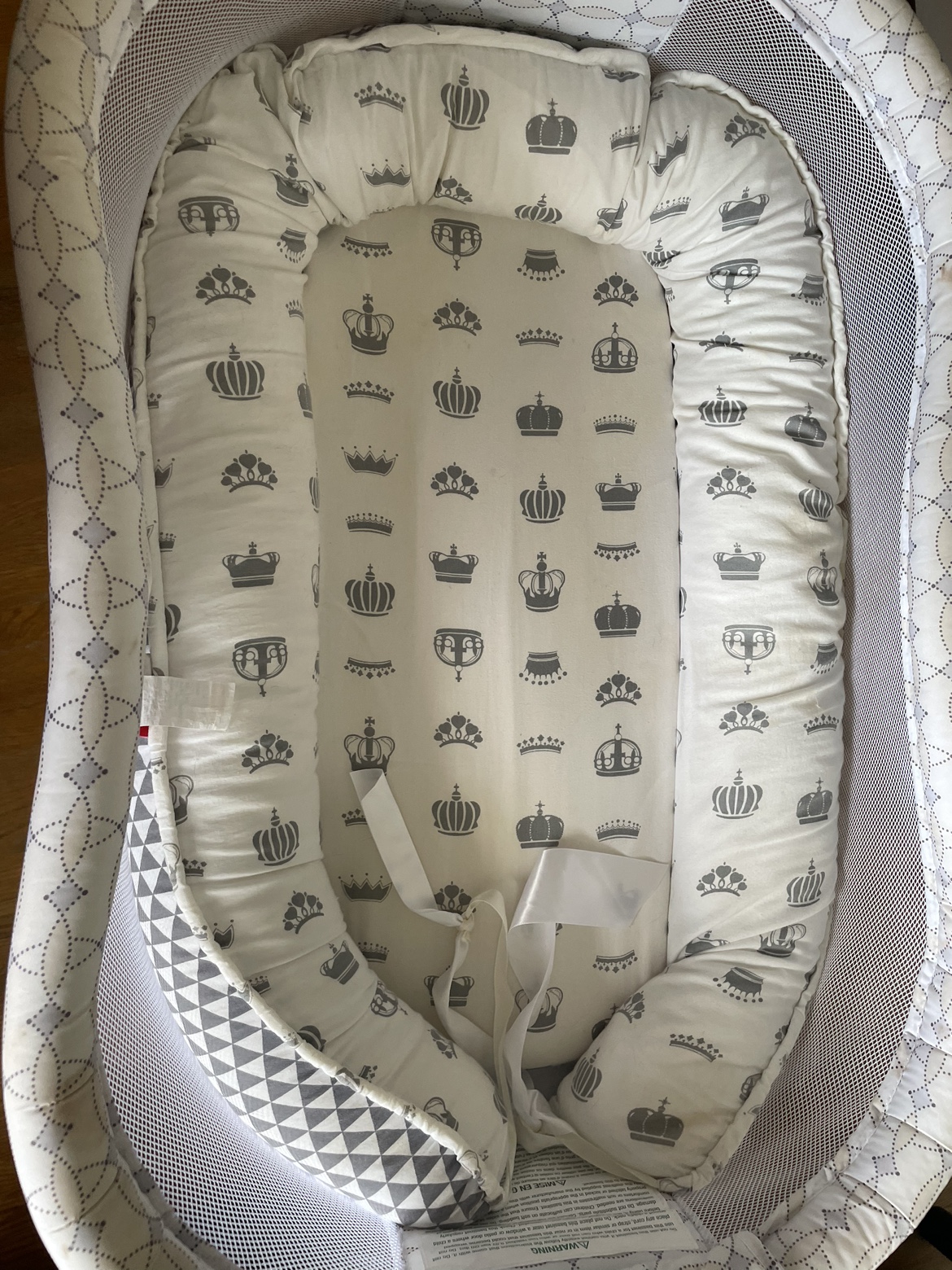 Halo glide Bassinet plus mattress 🧡 - photo 4