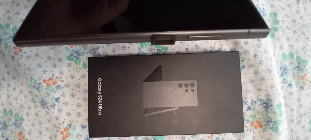 Samsung Galaxy S24 Ultra - photo 3