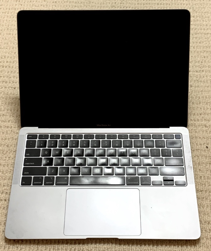 gray apple macbook air 2020