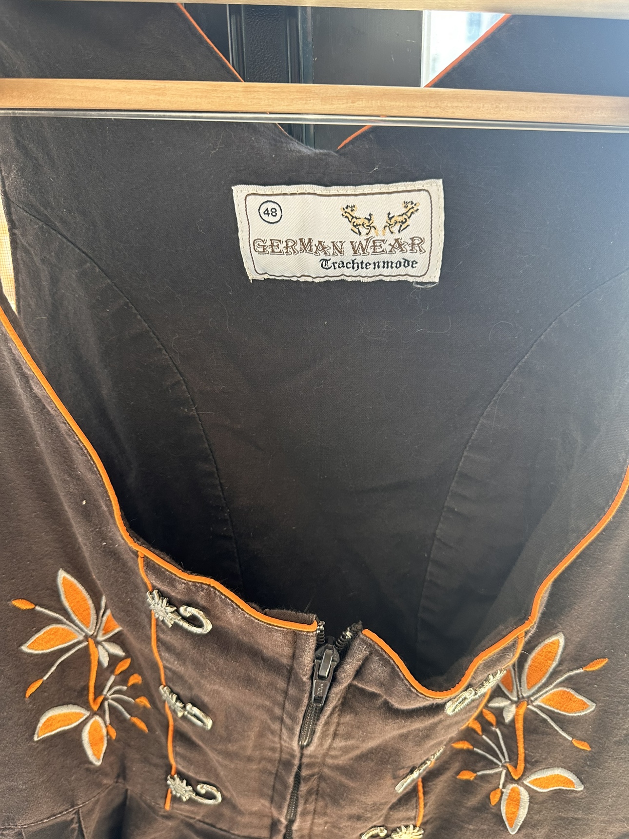 Vintage German dress with corset detail. - photo 3