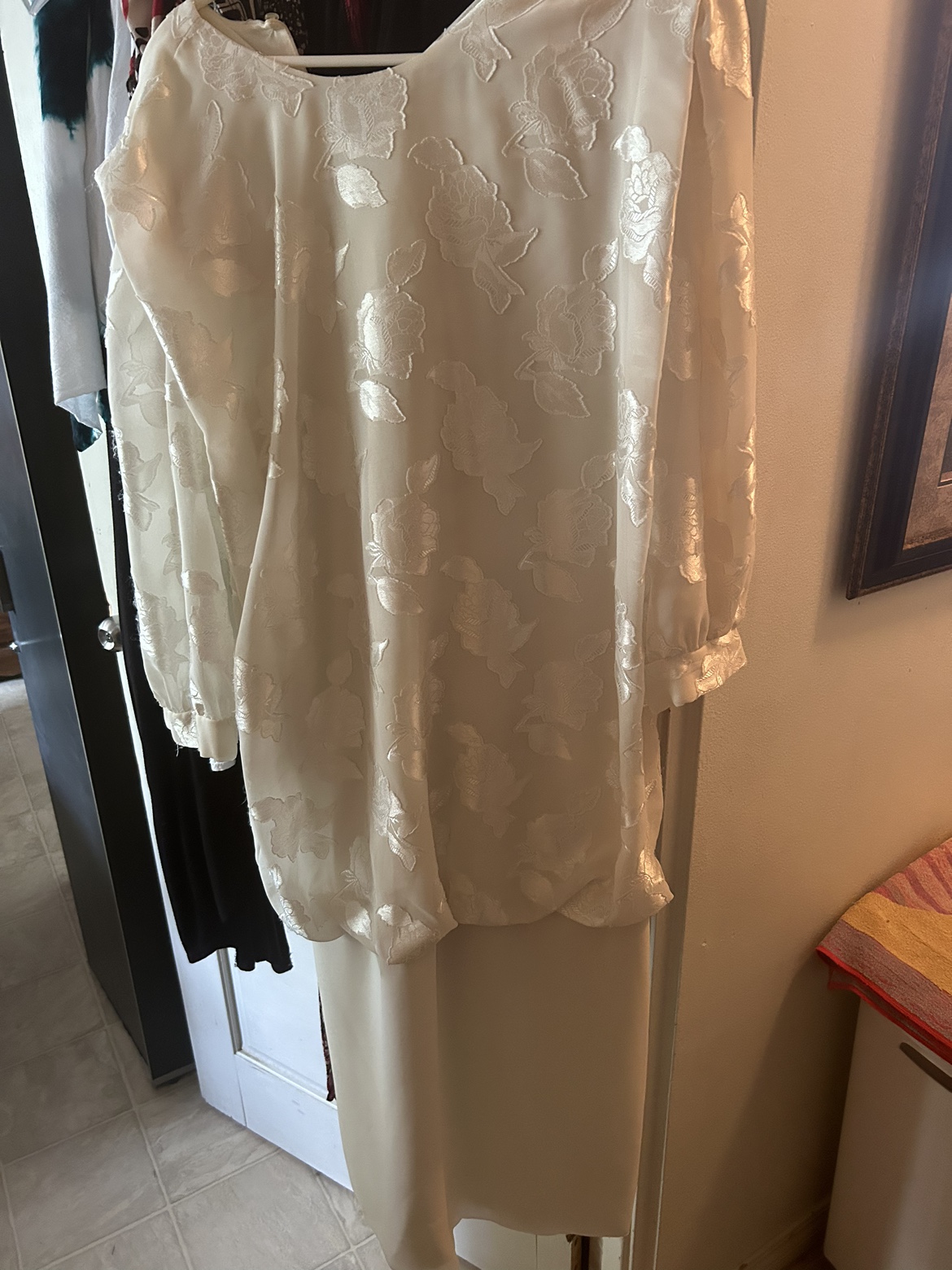 Ladies Plus Size Dress Size 20