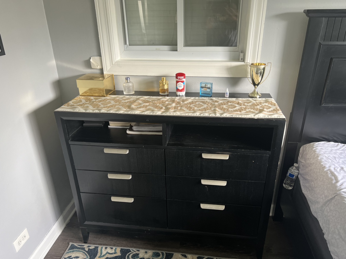 Black Dresser with 6 Drawers and Shelf