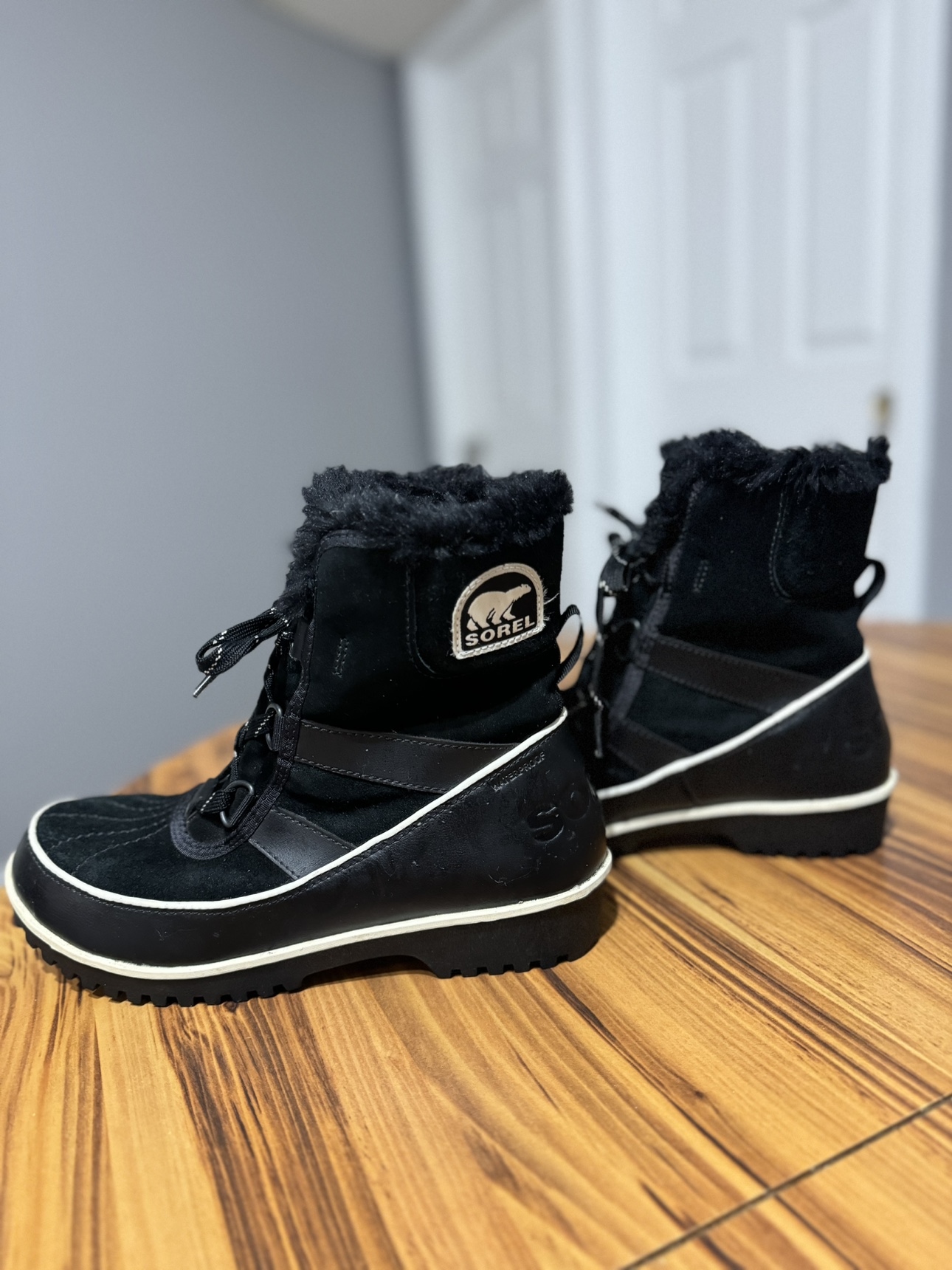 Sorel Winter Boots (Women) thumbnail