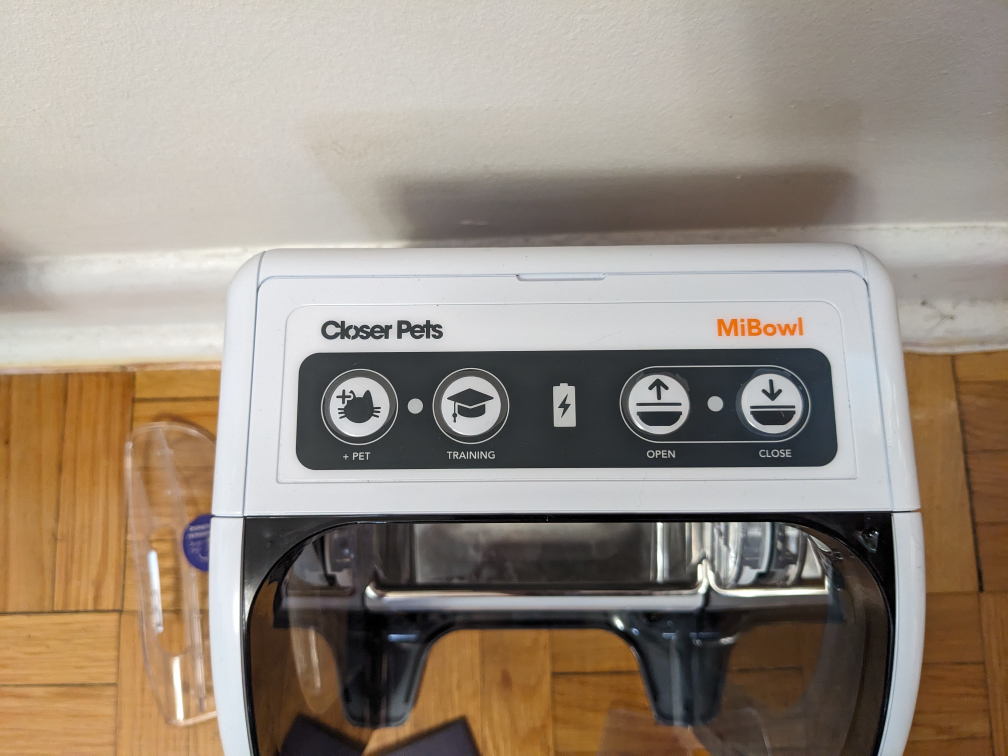 MiBowl Automatic Microchip Pet Feeder | Like New Condition image indicator(6)