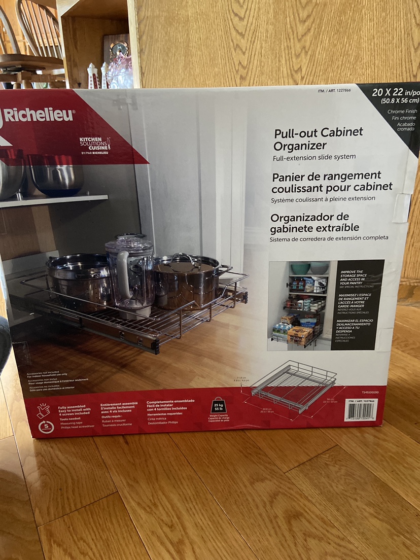 Richelieu pull out cabinet organizer