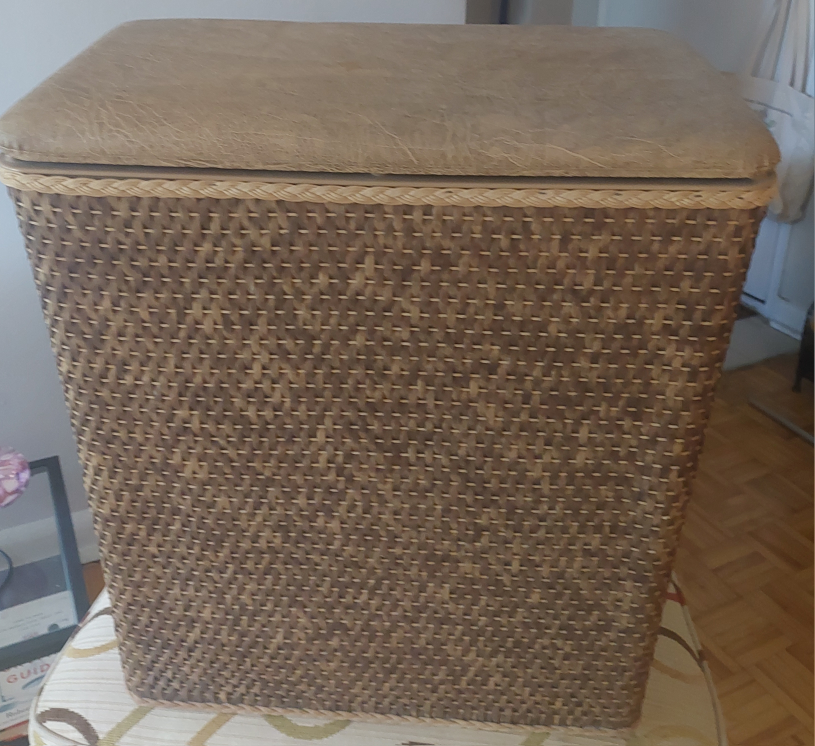 Laundry Hamper Wicker thumbnail