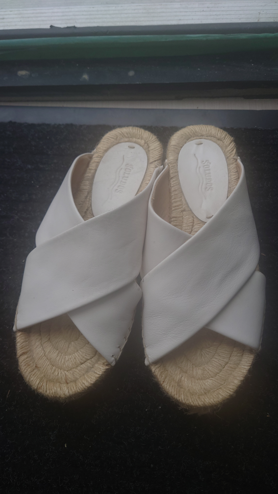 White sandals thumbnail