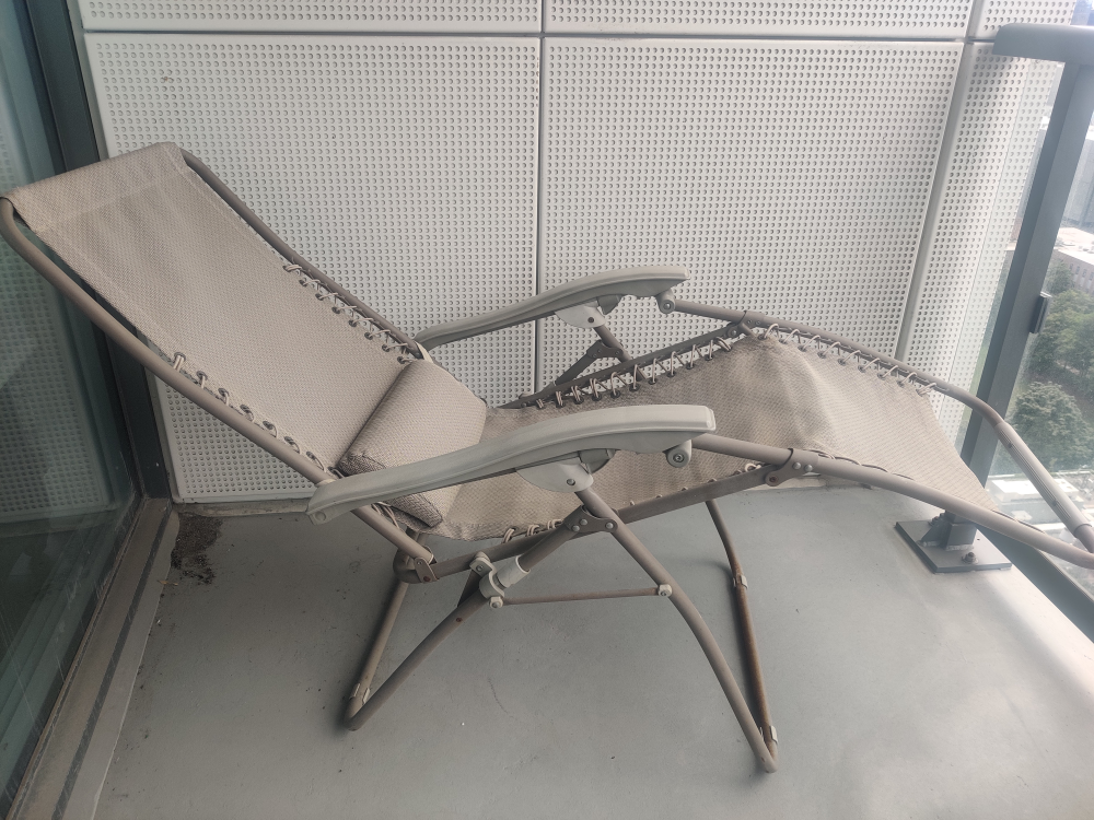 Folding Zero Gravity Lawn Chair - photo 2