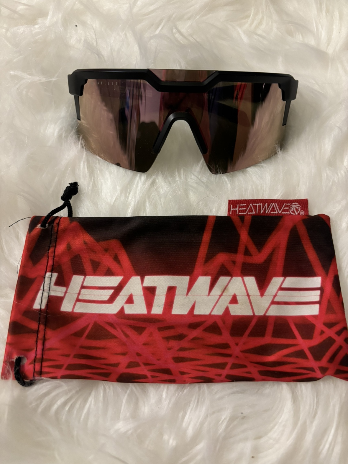 Heatwaves Future Tech Sunglasses Black Frame Rose Gold thumbnail