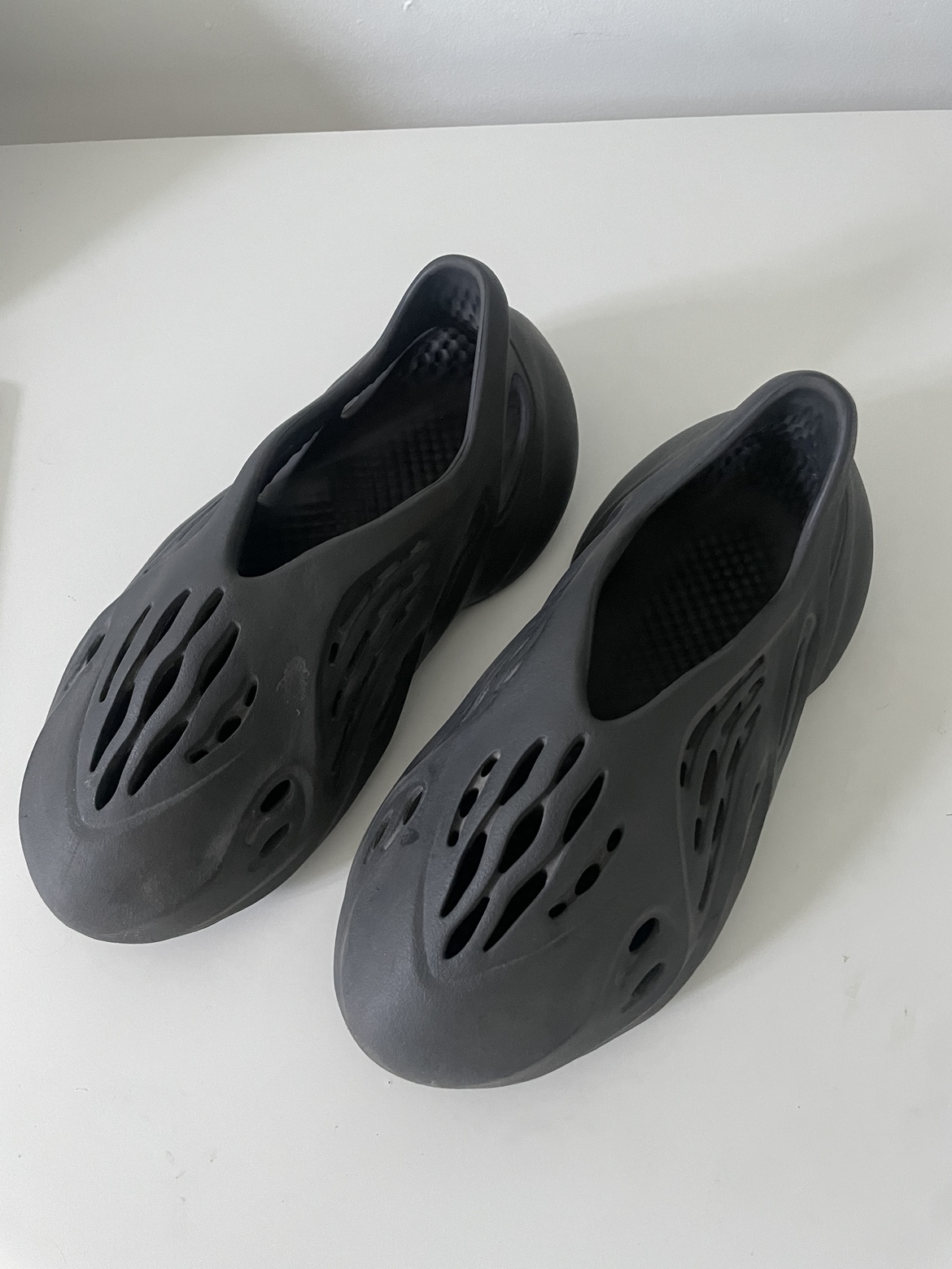 Yeezy foam runner onyx