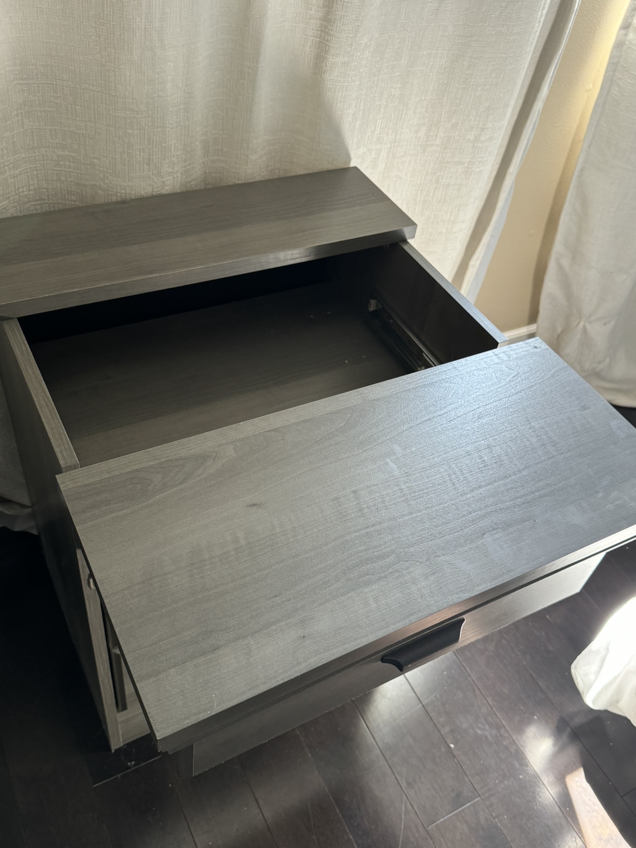 Nightstand - photo 2