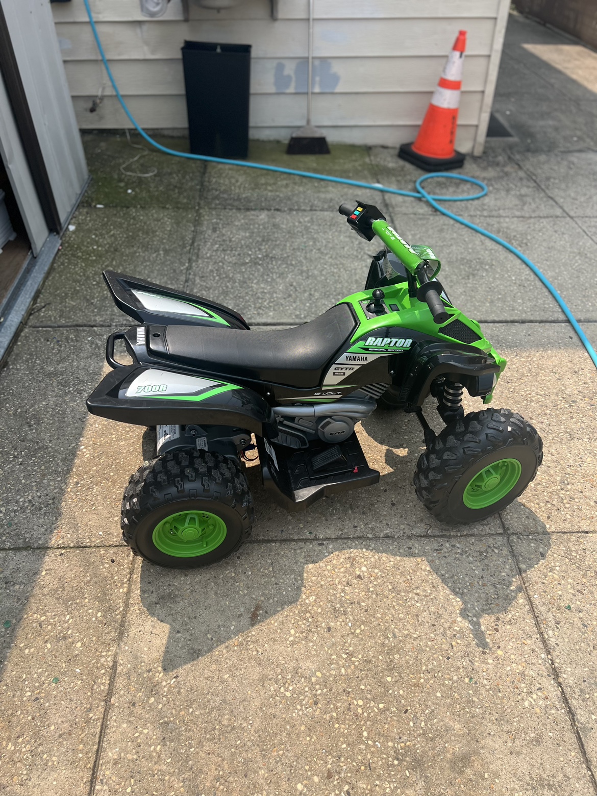 Yamaha licensed Raptor 12v - photo 5