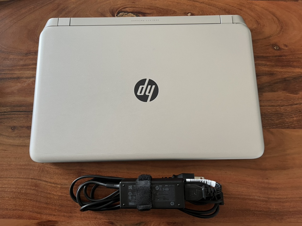 HP pavilion 15.6 laptop - photo 5