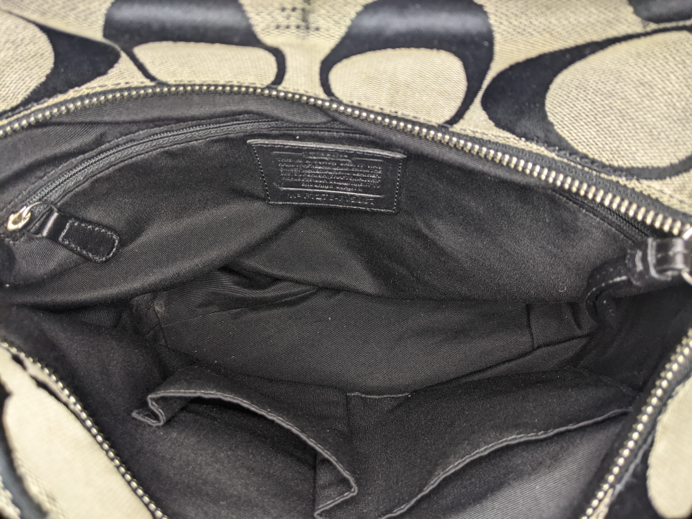 COACH SIGNATURE DUFFLE TOP ZIP Crossbody Purse bag Black Vintage image indicator(10)