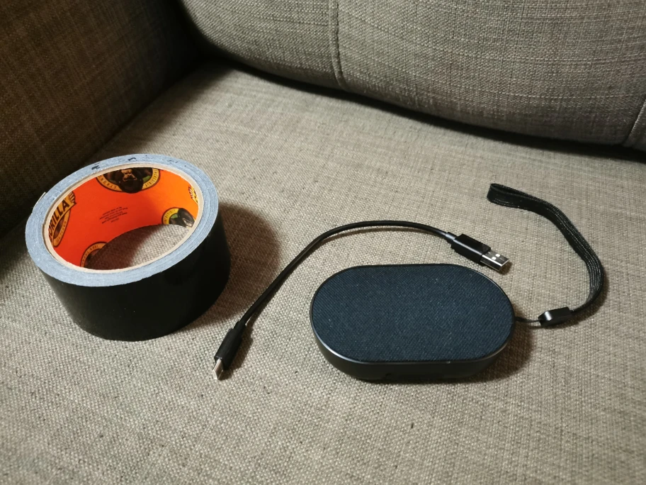 water resistant bluetooth speaker image indicator(4)