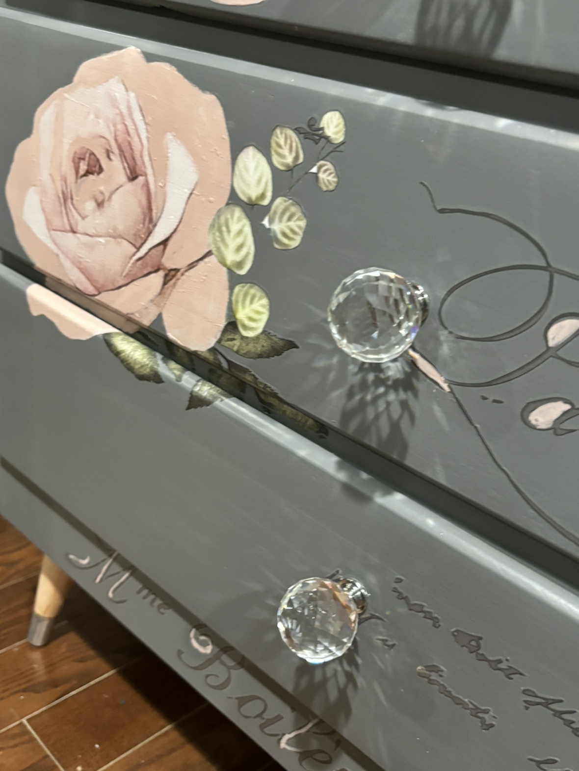 Floral &grey dresser image indicator(5)