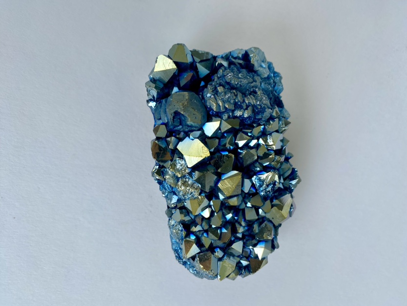 Blue Titanium Aura Quartz Cluster image indicator(10)