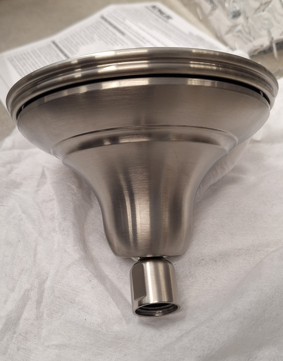 Devonshire® 2.5 GPM Full Rain Shower Head image indicator(3)