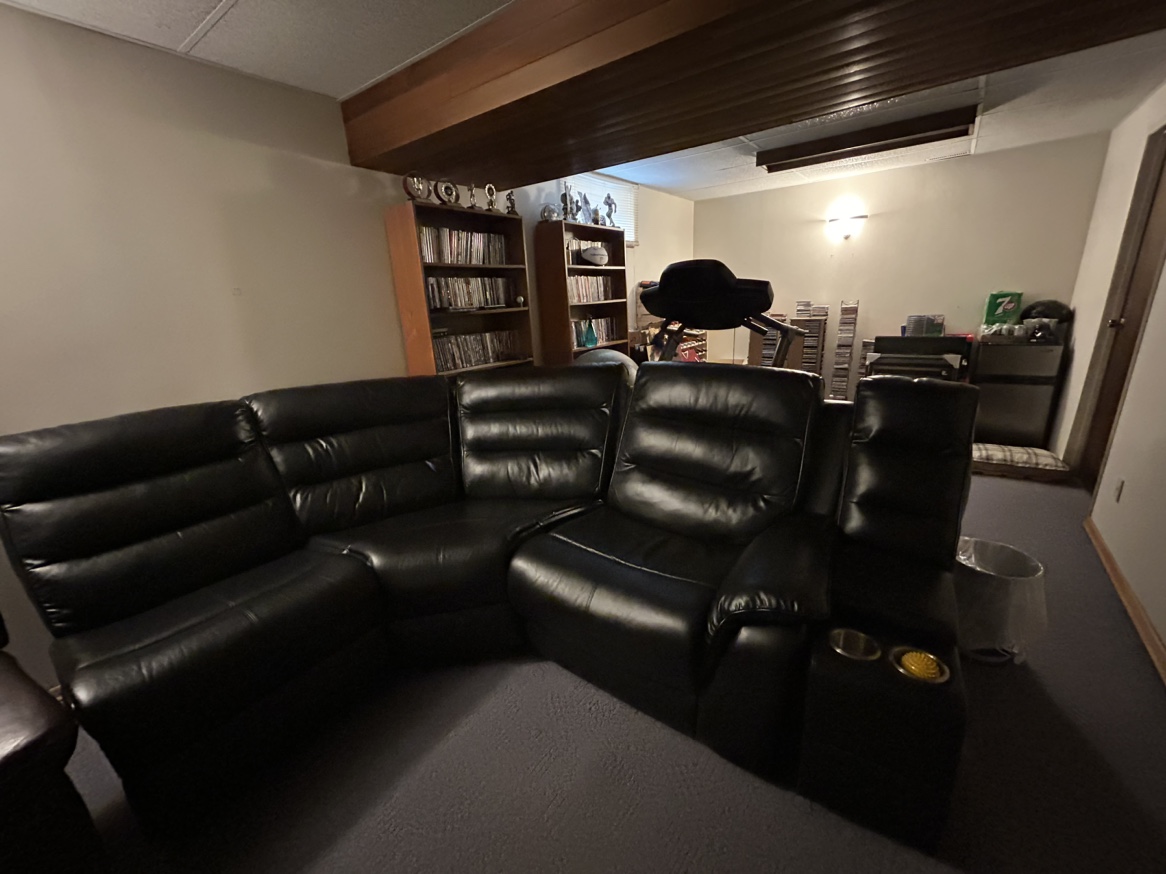 Sectional for sale - photo 3