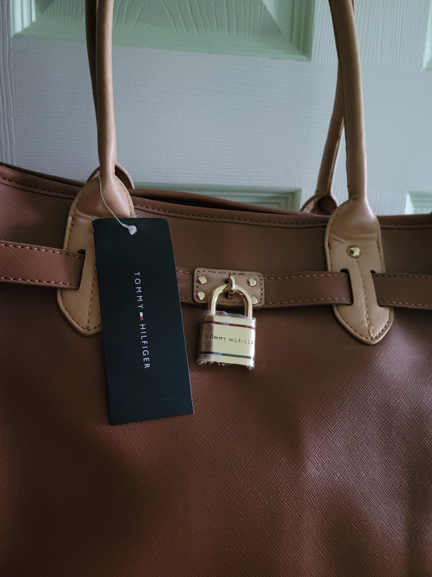 Large Tommy Hilfiger tote/handbag thumbnail