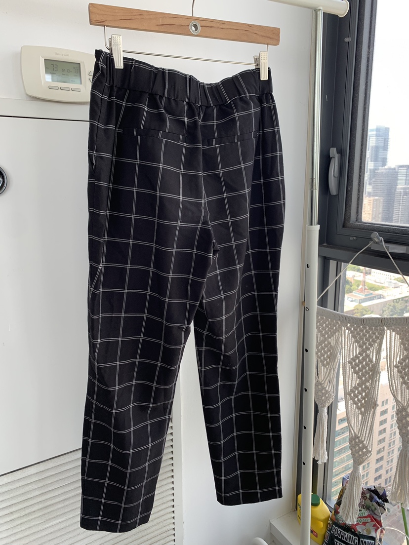 Reitmans Black and White Plaid Pants image indicator(4)