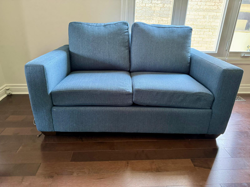 two seater sofa - photo 2