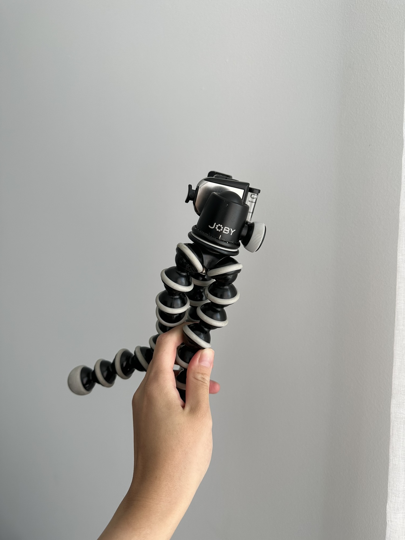 Gorillapod with phone attachment - photo 2