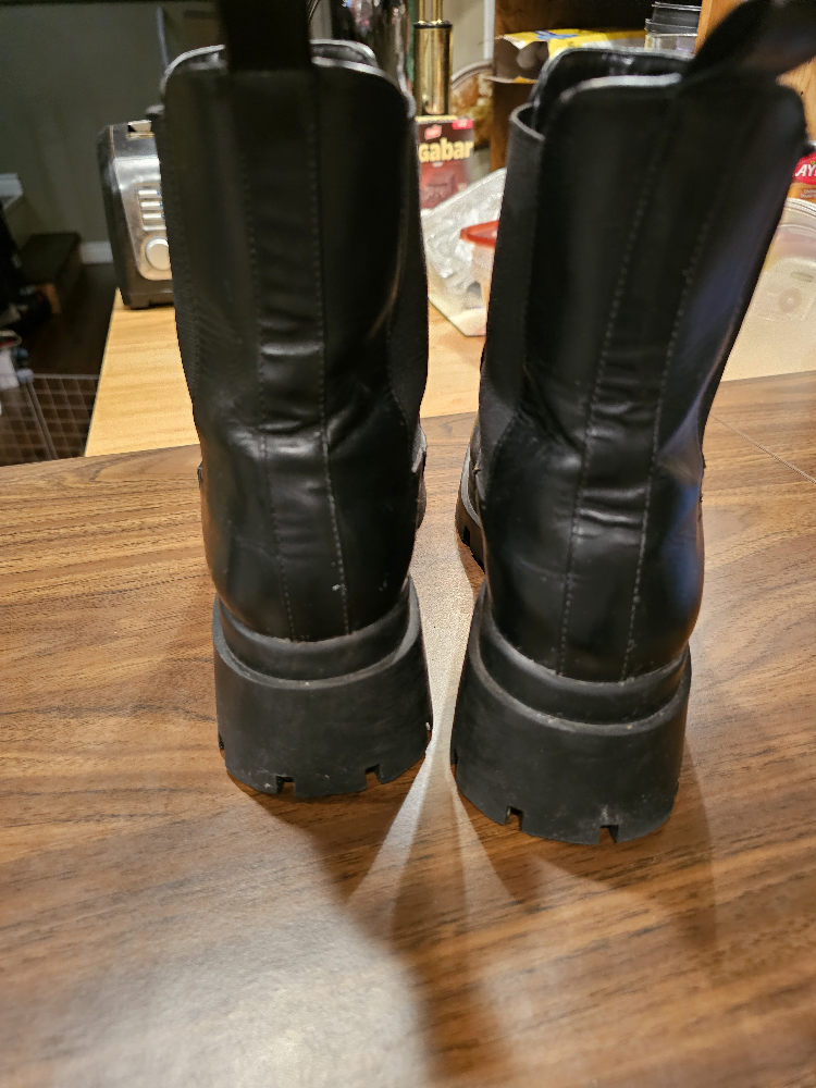 zara size 10 black leather image indicator(4)