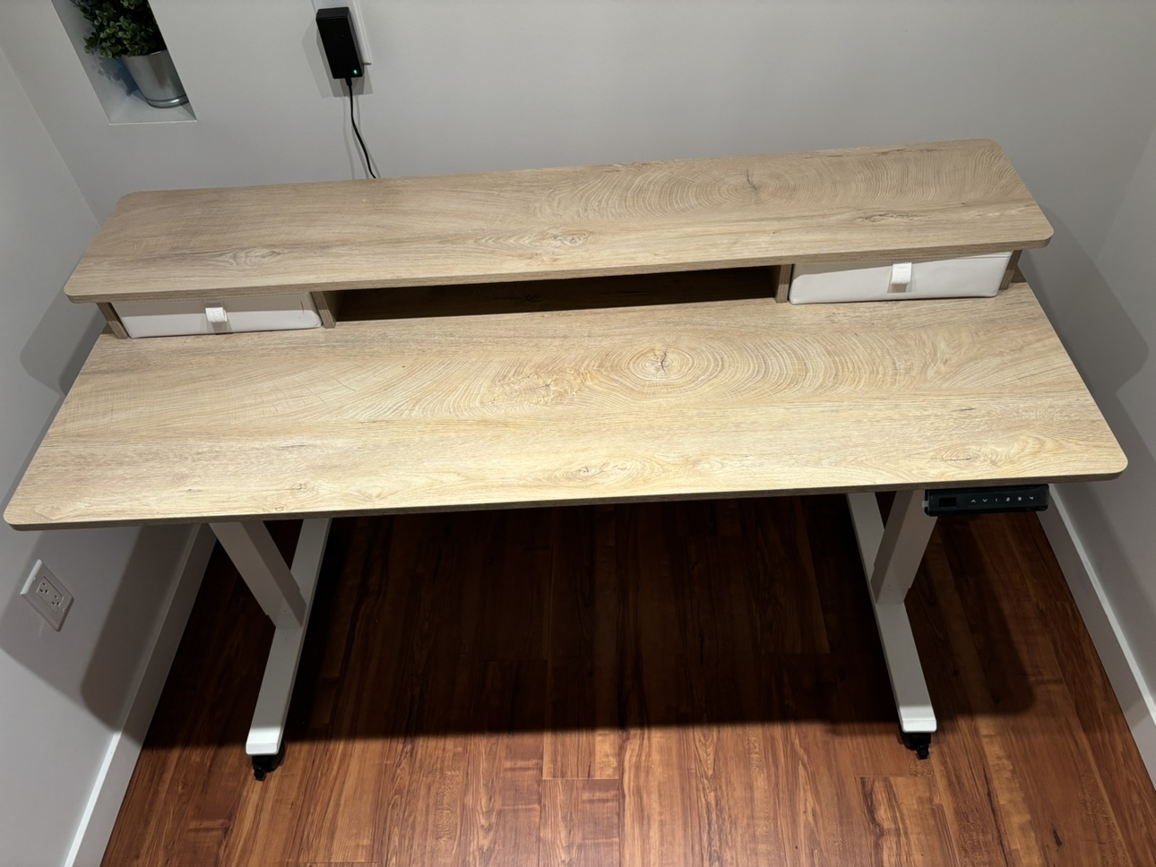 Electric Standing Desk