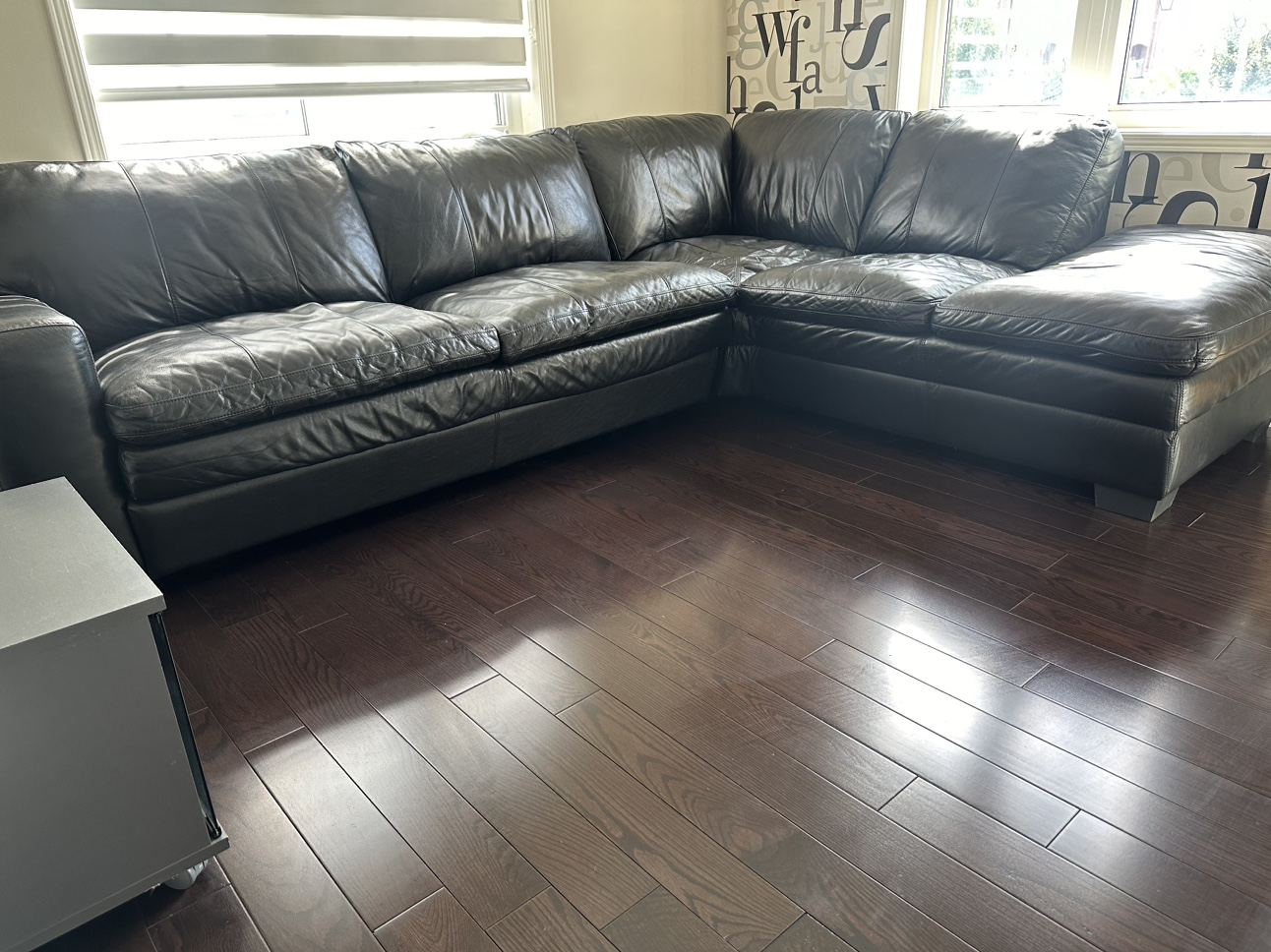 Leather sofa bed - photo 2