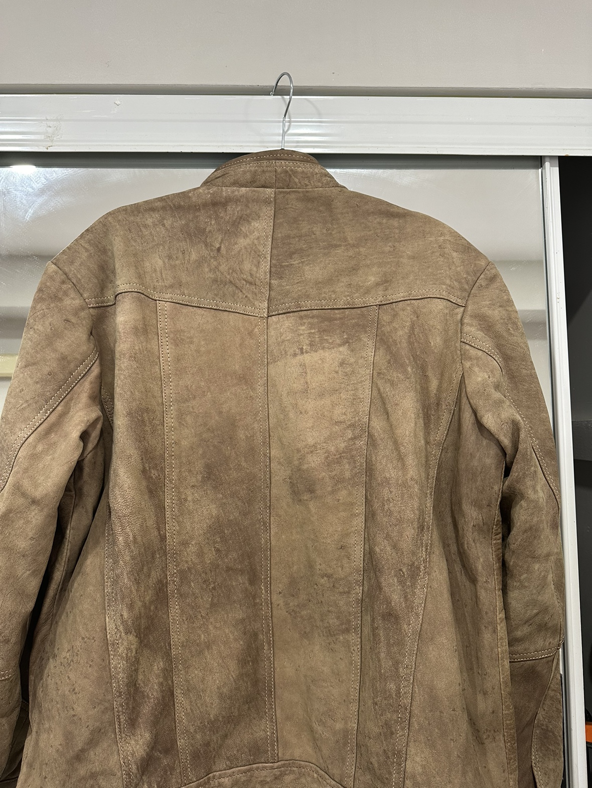 Men's Leather Jacket image indicator(3)