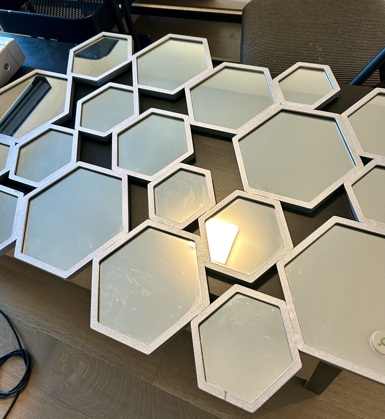 Octagon wall mirror