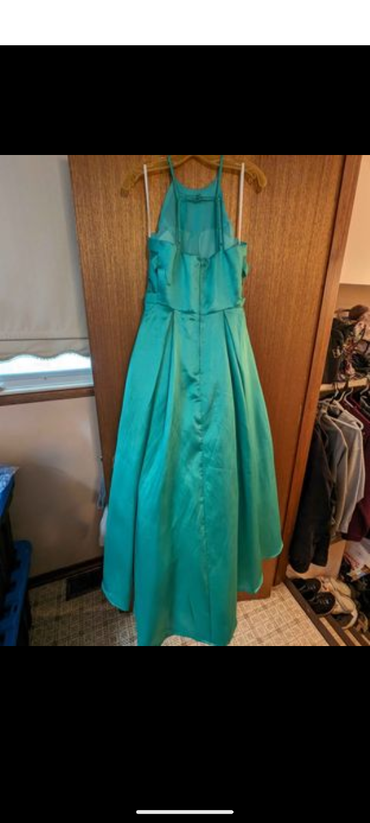 Teal Halter prom dress - photo 5