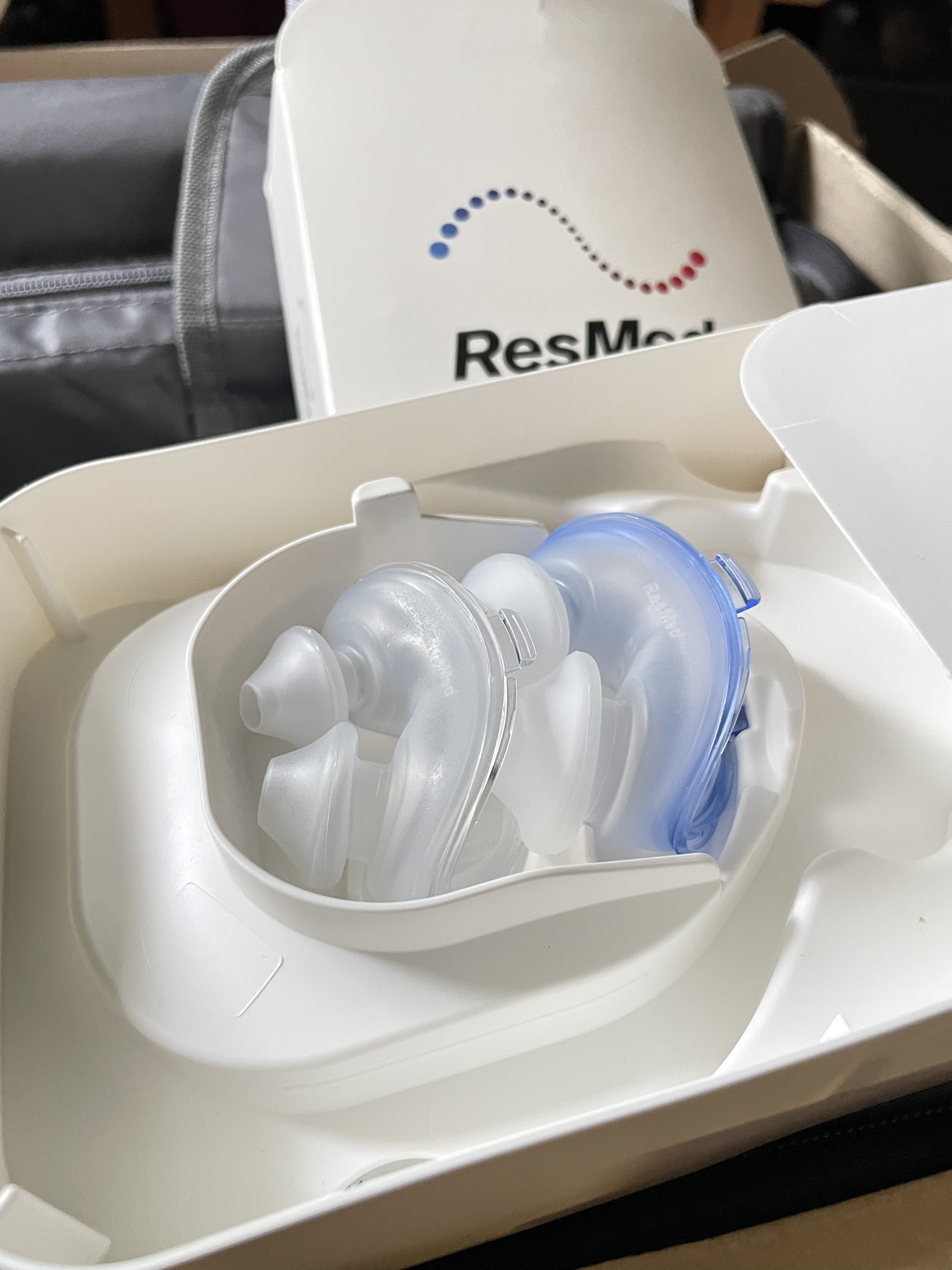 ResMed AirSense 10 AutoSet CPAP Machine image indicator(9)